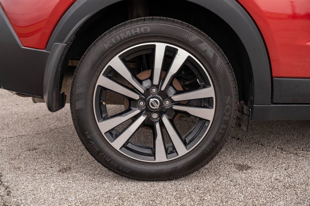 Used 2020 Nissan Kicks SR w/ SR Premium Package image 9