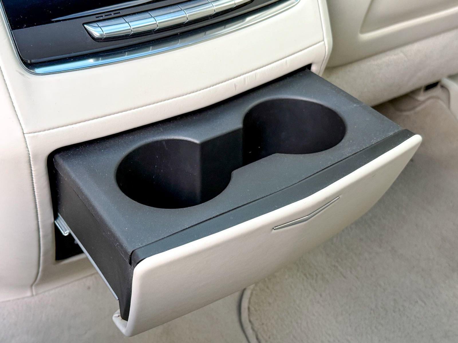 Used 2021 Cadillac Escalade Premium Luxury Platinum image 41
