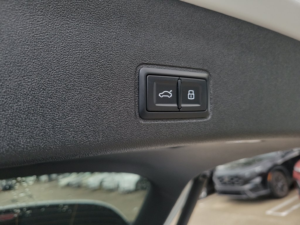 New 2026 Audi Q3 quattro 2.0T AWD/4WD image 30