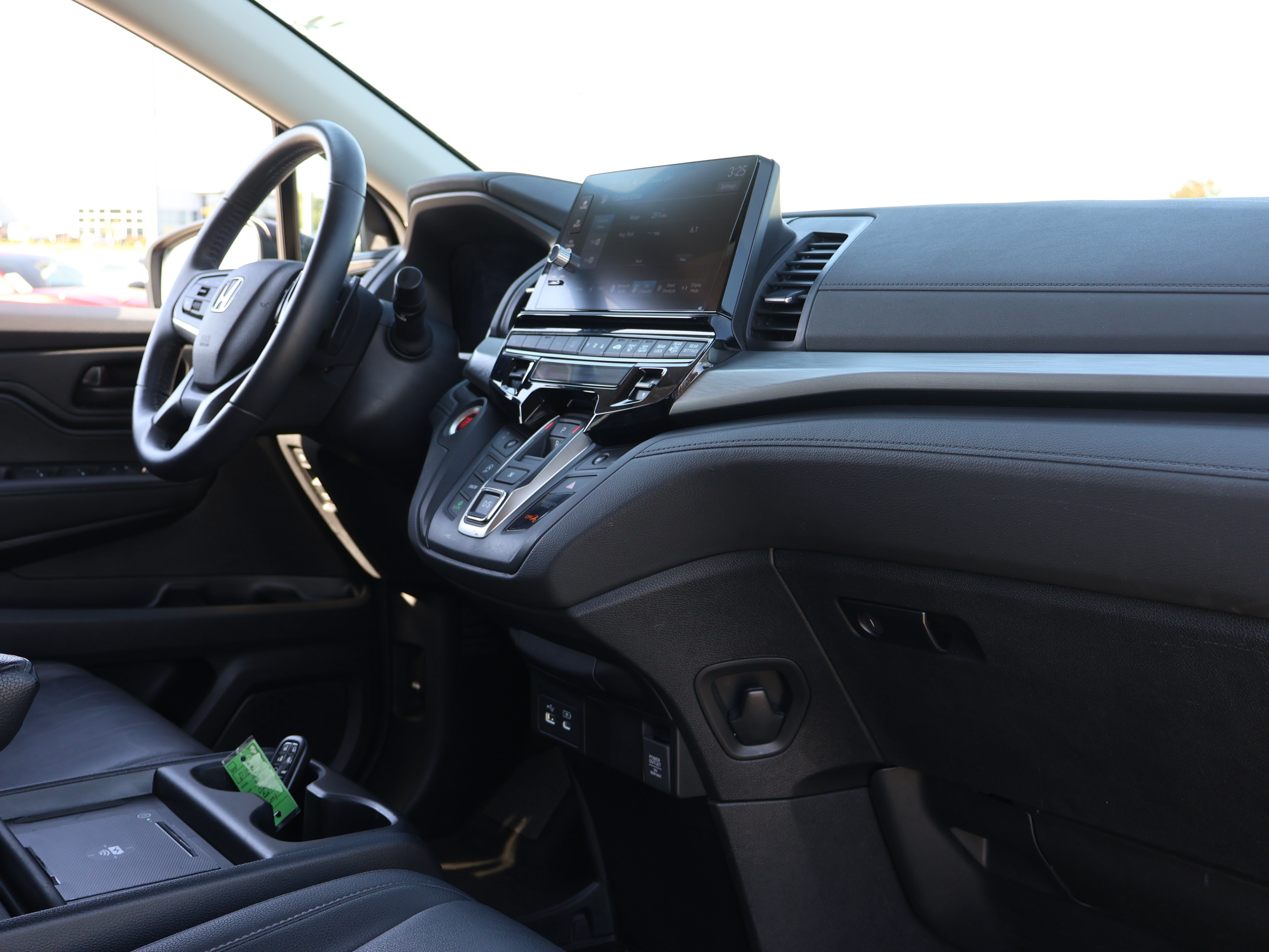 Used 2025 Honda Odyssey EX-L image 9
