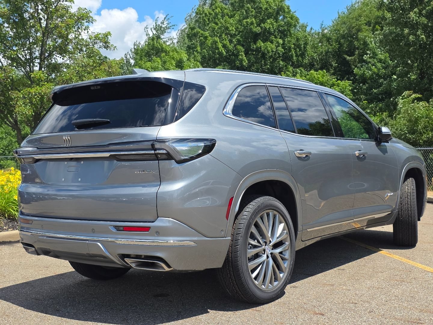 New 2026 Buick Enclave Avenir w/ Super Cruise Package AWD/4WD image 20