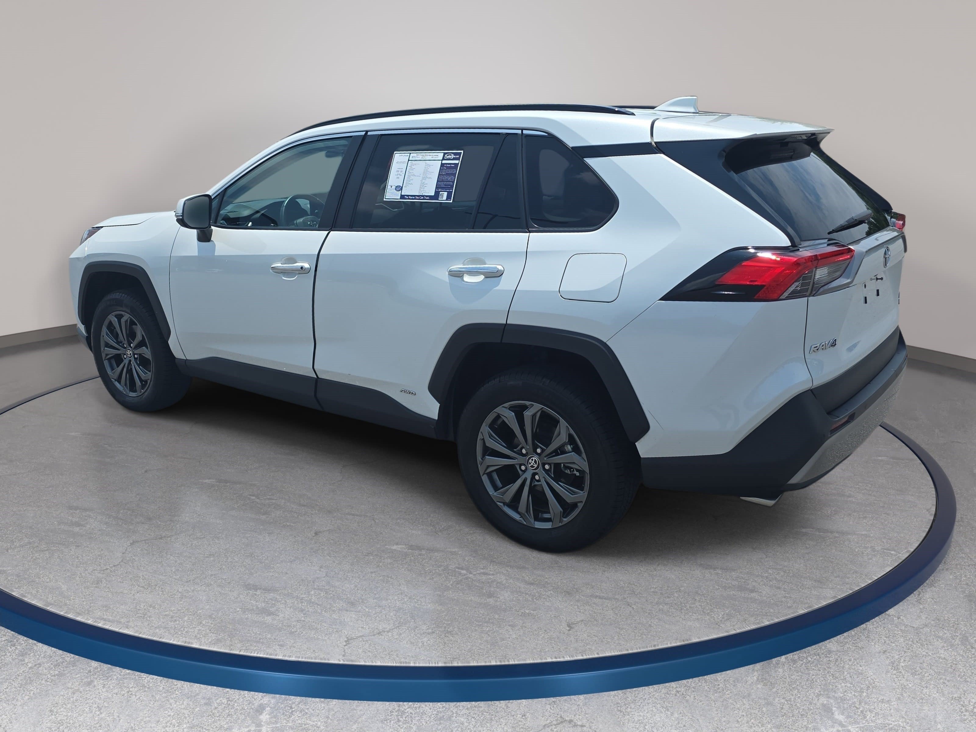 Used 2025 Toyota RAV4 Limited AWD/4WD image 7