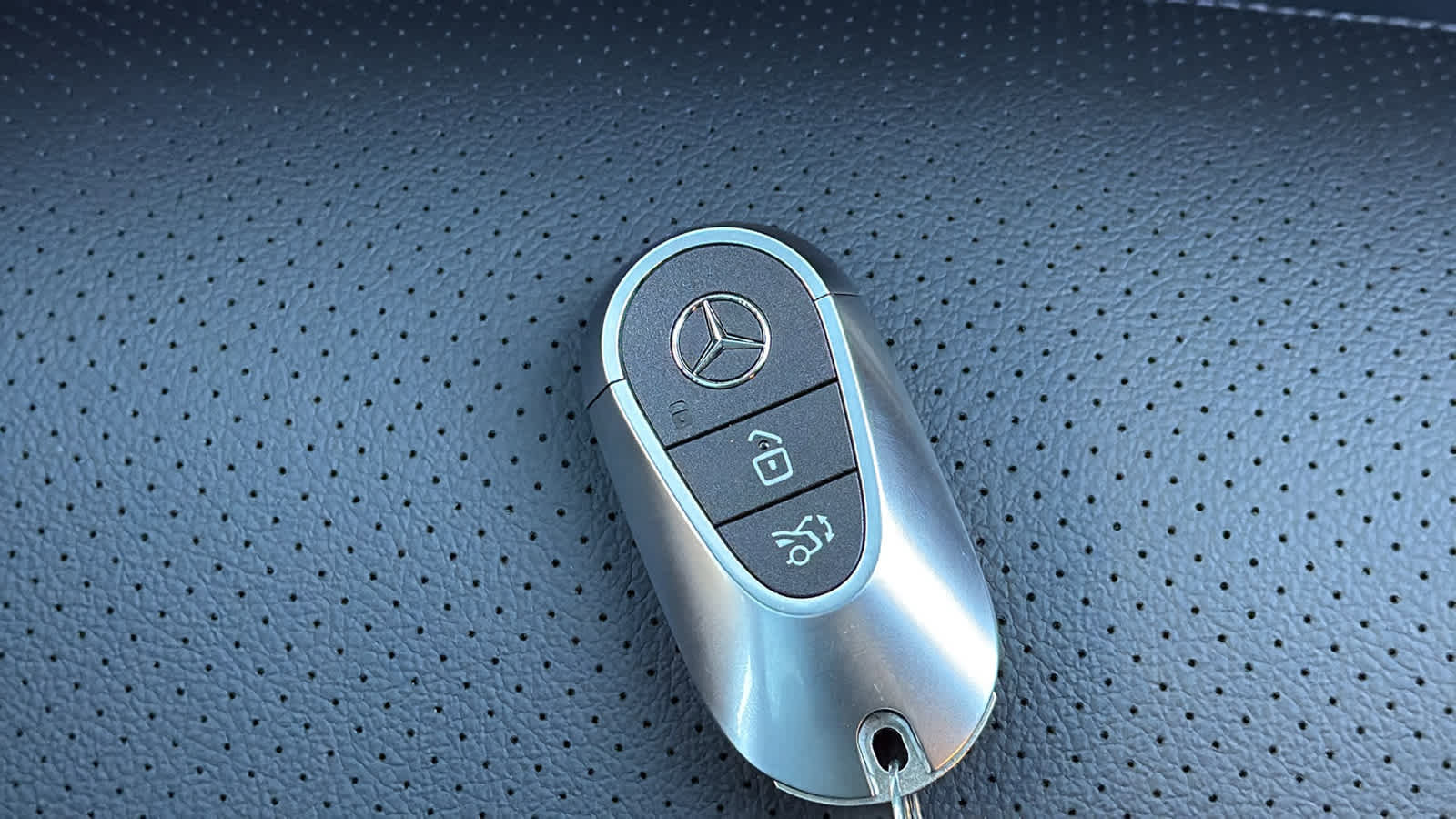 New 2026 Mercedes-Benz GLC 300 4MATIC image 37