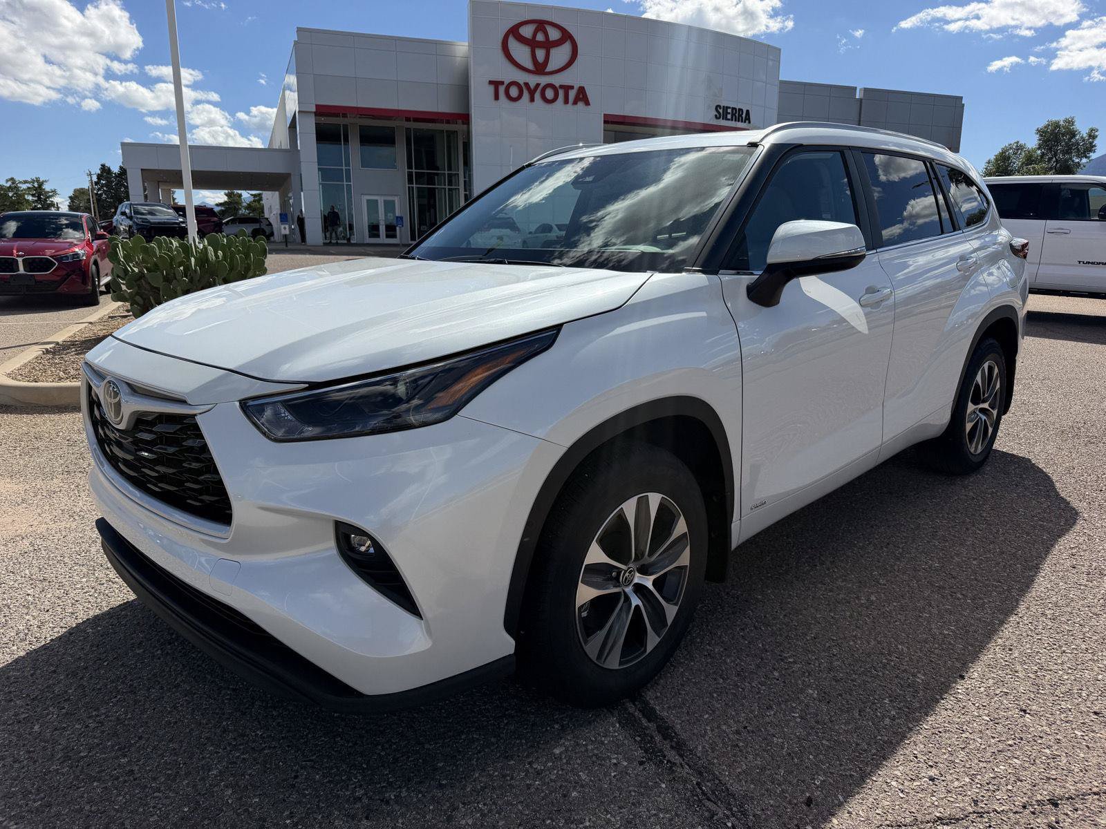 Used 2026 Toyota Highlander XLE