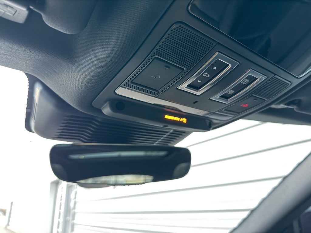 Used 2024 Land Rover Range Rover Evoque Dynamic SE image 27