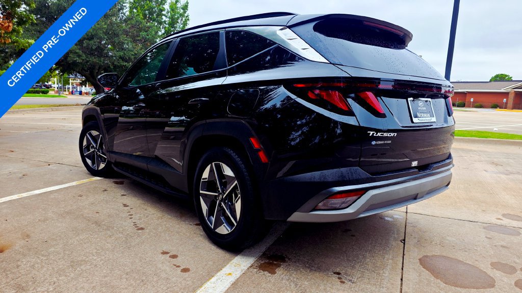 Certified 2025 Hyundai Tucson SEL FWD image 9
