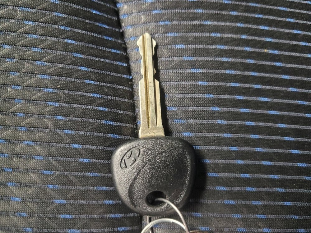 Used 2013 Hyundai Elantra image 32