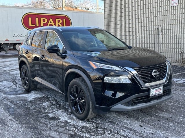 Certified 2023 Nissan Rogue SV w/ SV Premium Package image 3