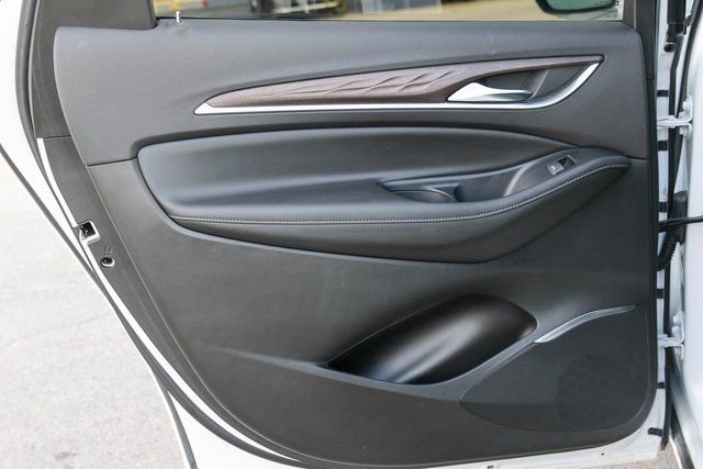 Used 2022 Buick Enclave Avenir w/ Avenir Technology Package image 15