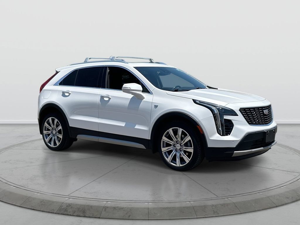 Used 2021 Cadillac XT4 Premium Luxury AWD/4WD image 2