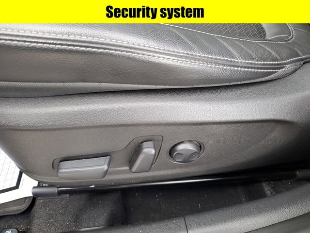 Used 2020 Hyundai Kona Limited image 24