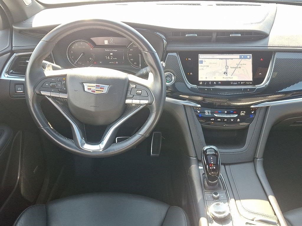Certified 2024 Cadillac XT6 Sport w/ LPO, Floor Liner Package AWD/4WD image 14