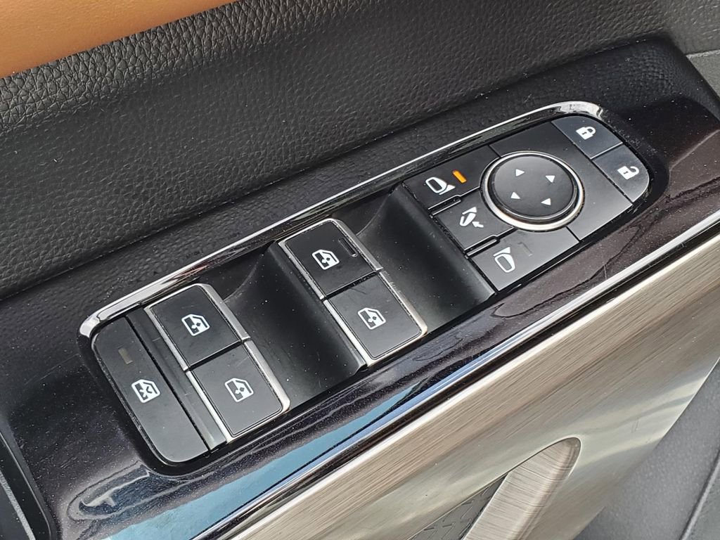 Used 2023 Nissan Pathfinder Platinum FWD image 20