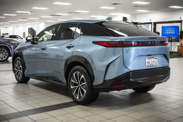 Certified 2023 Lexus RZ 450e Premium w/ Accessory Package (Z1) AWD/4WD image 8
