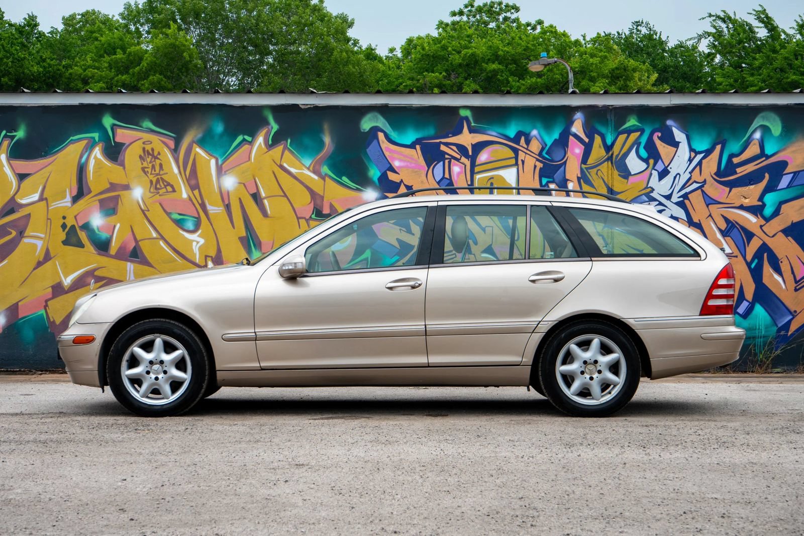 Used 2002 Mercedes-Benz C 320 Wagon image 6