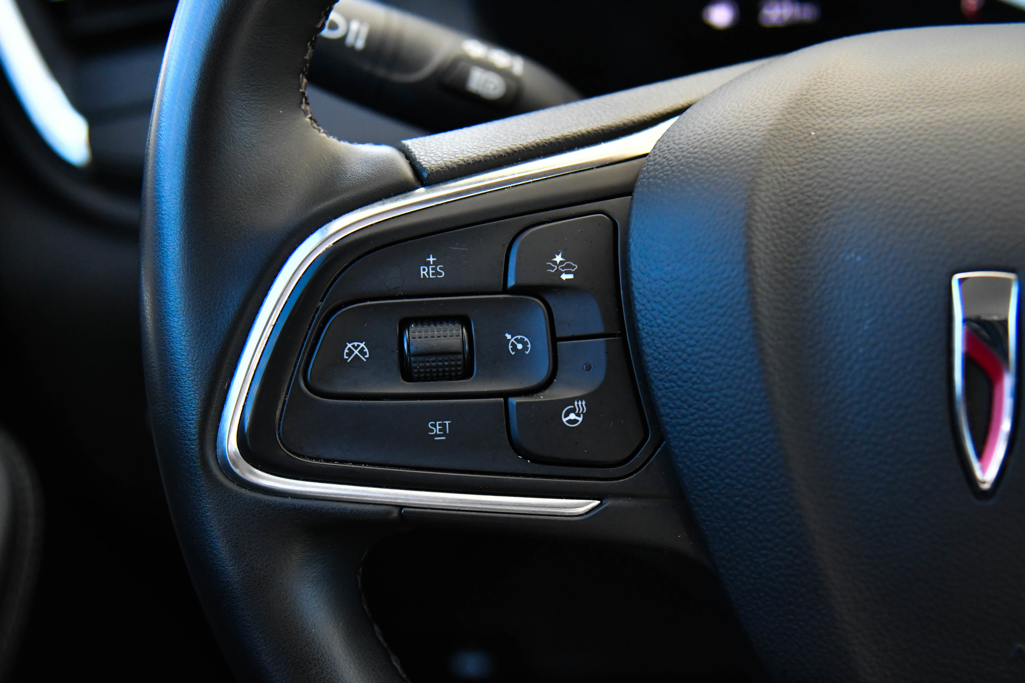 Used 2024 Buick Encore GX Sport Touring w/ Comfort Package image 30