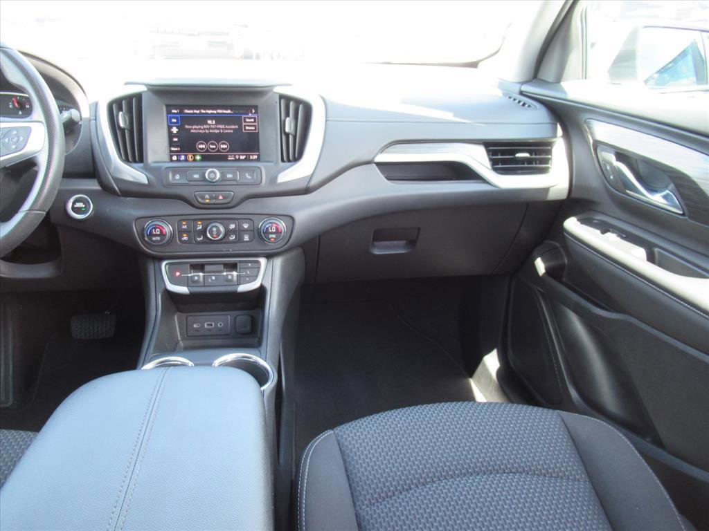 Used 2023 GMC Terrain SLE w/ Driver Convenience Package FWD image 14