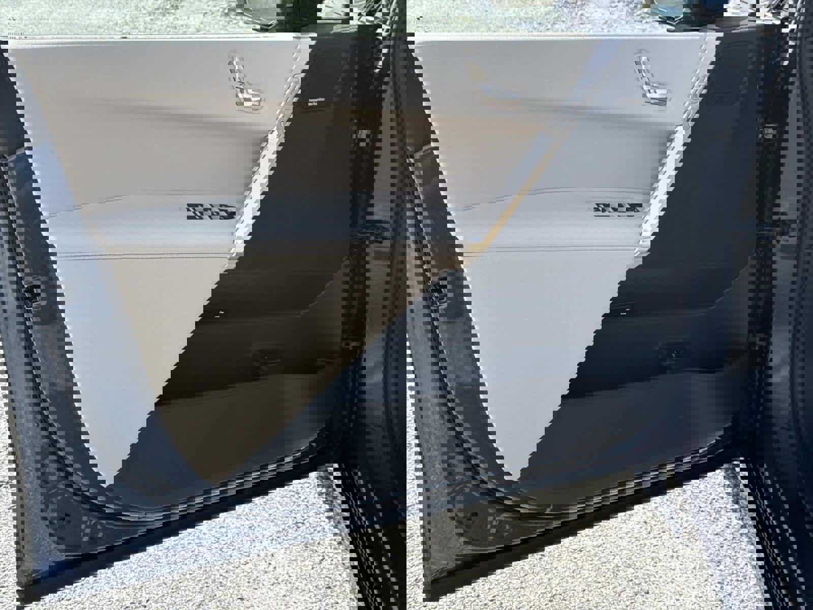 New 2026 BMW iX xDrive45 image 26