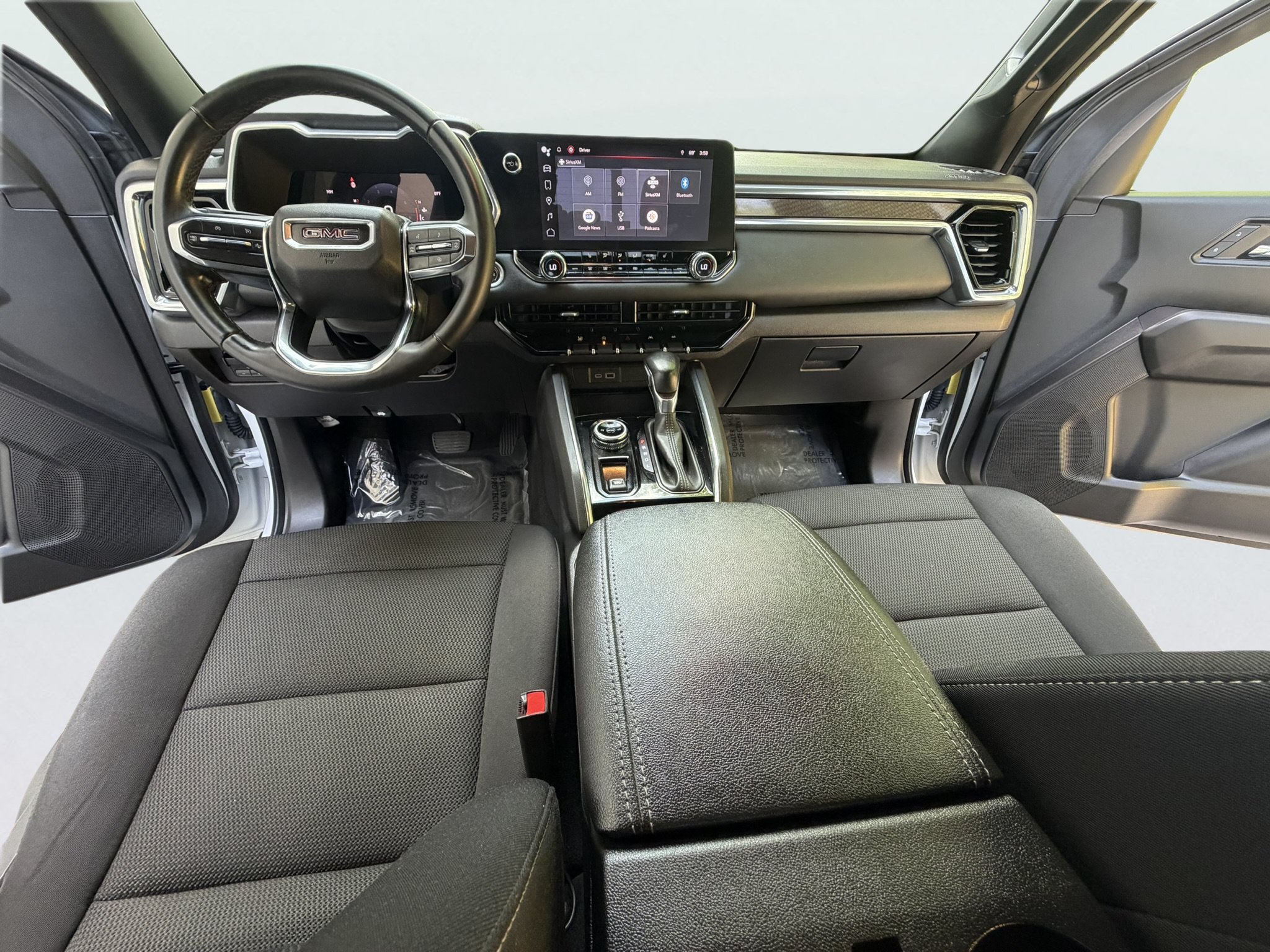 Used 2023 GMC Canyon Elevation w/ Convenience Package AWD/4WD image 2