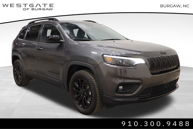 Used 2023 Jeep Cherokee Altitude Lux