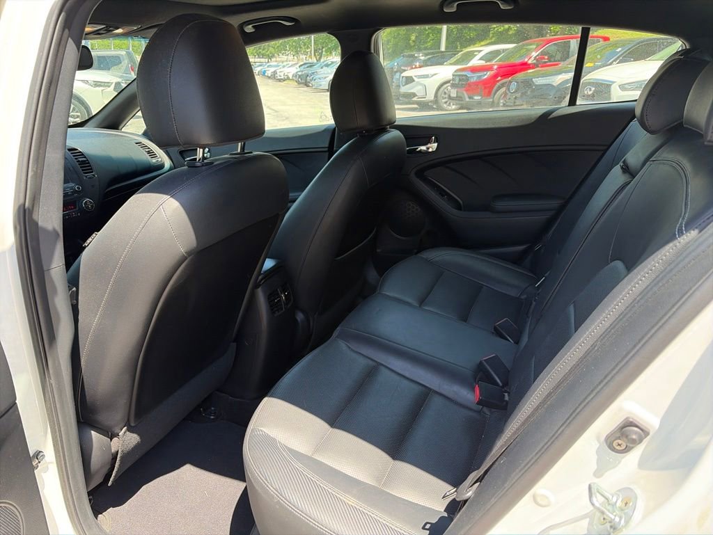 Used 2016 Kia Forte SX w/ SX Premium Technology Package FWD image 9