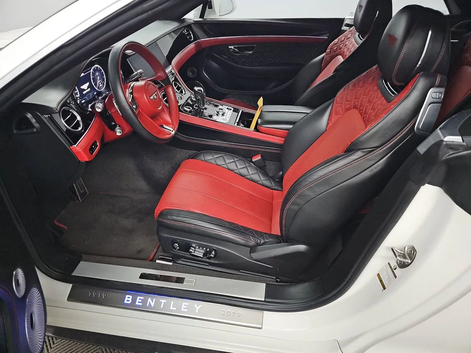 Used 2020 Bentley Continental GT V8 AWD/4WD image 7