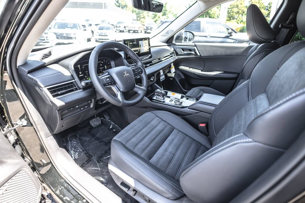 New 2026 Mitsubishi Outlander SE AWD/4WD image 14