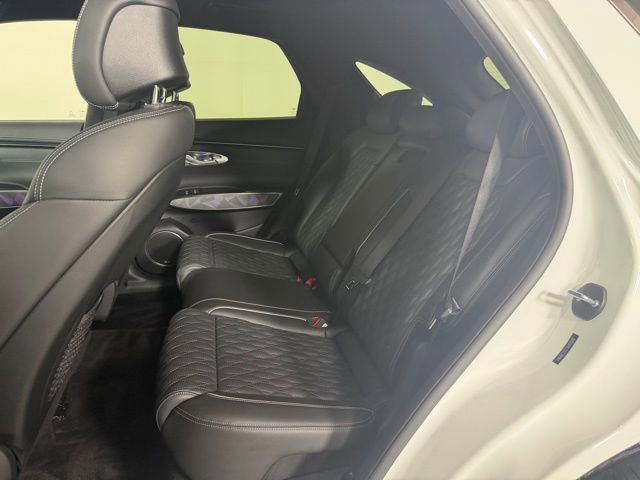 Used 2024 Genesis GV70 3.5T Sport w/ Sport Advanced Package image 21