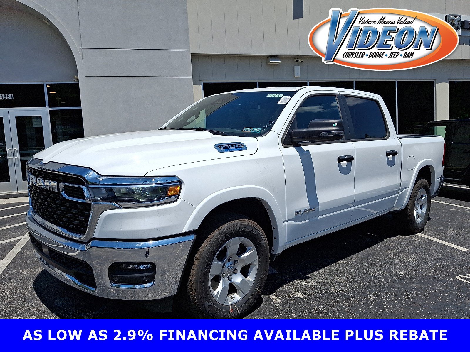 New 2026 RAM 1500 Big Horn AWD/4WD image 1