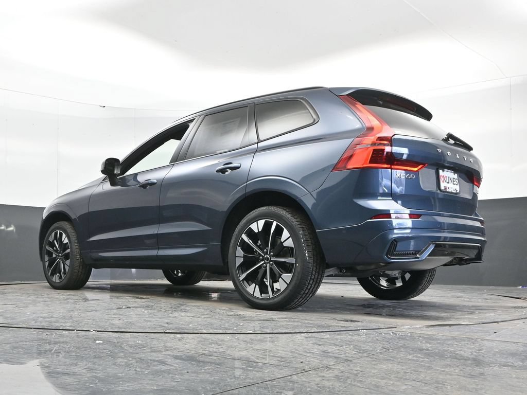 New 2026 Volvo XC60 B5 Plus w/ Climate Package AWD/4WD image 44