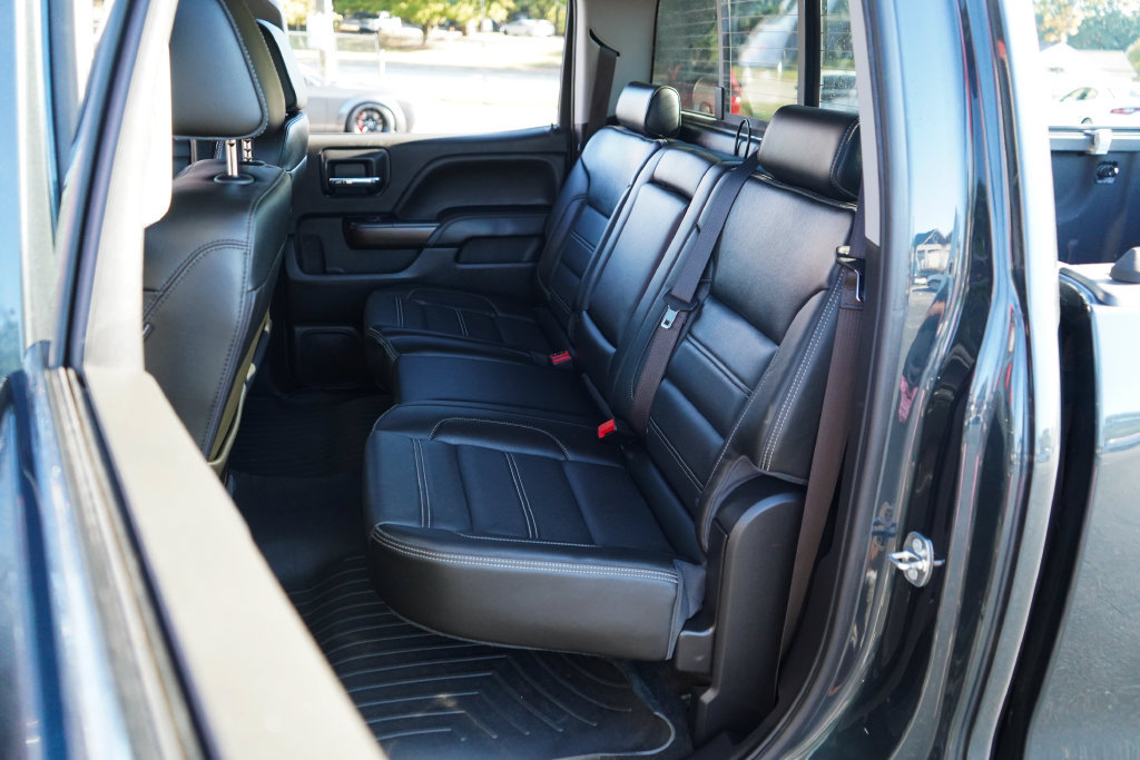 Used 2018 GMC Sierra 1500 Denali w/ Denali Ultimate Package AWD/4WD image 8