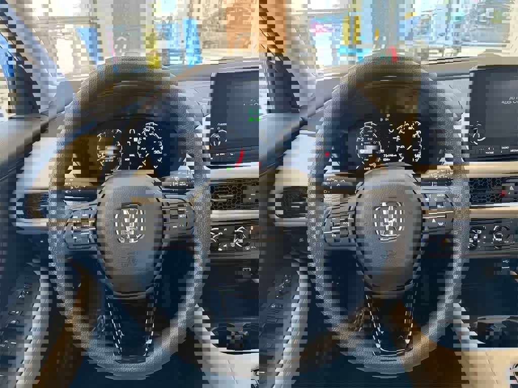 Certified 2025 Honda HR-V LX image 23