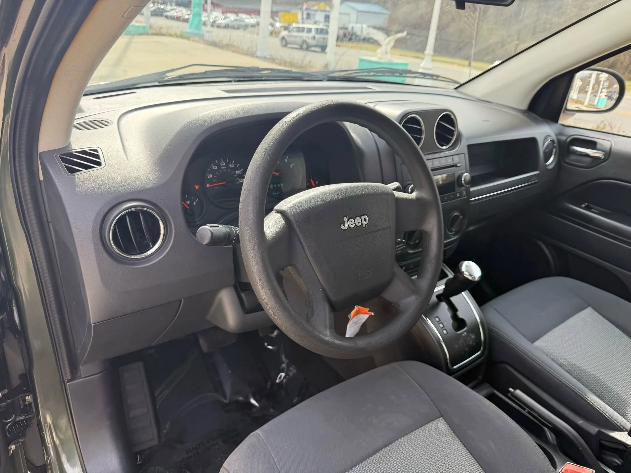 Used 2009 Jeep Compass Sport image 19