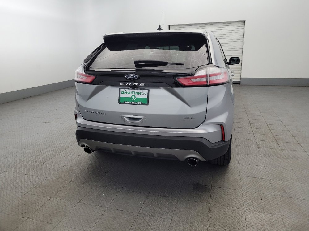 Used 2024 Ford Edge Titanium image 7
