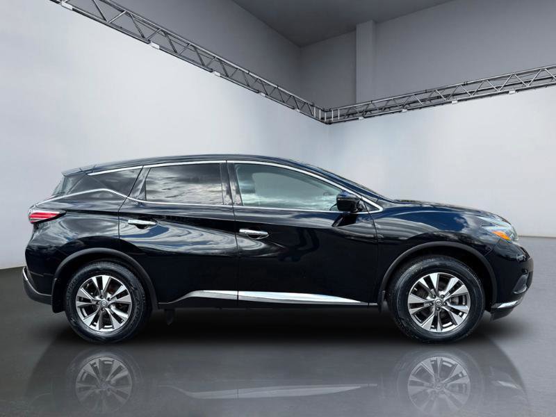 Used 2018 Nissan Murano S AWD/4WD image 3