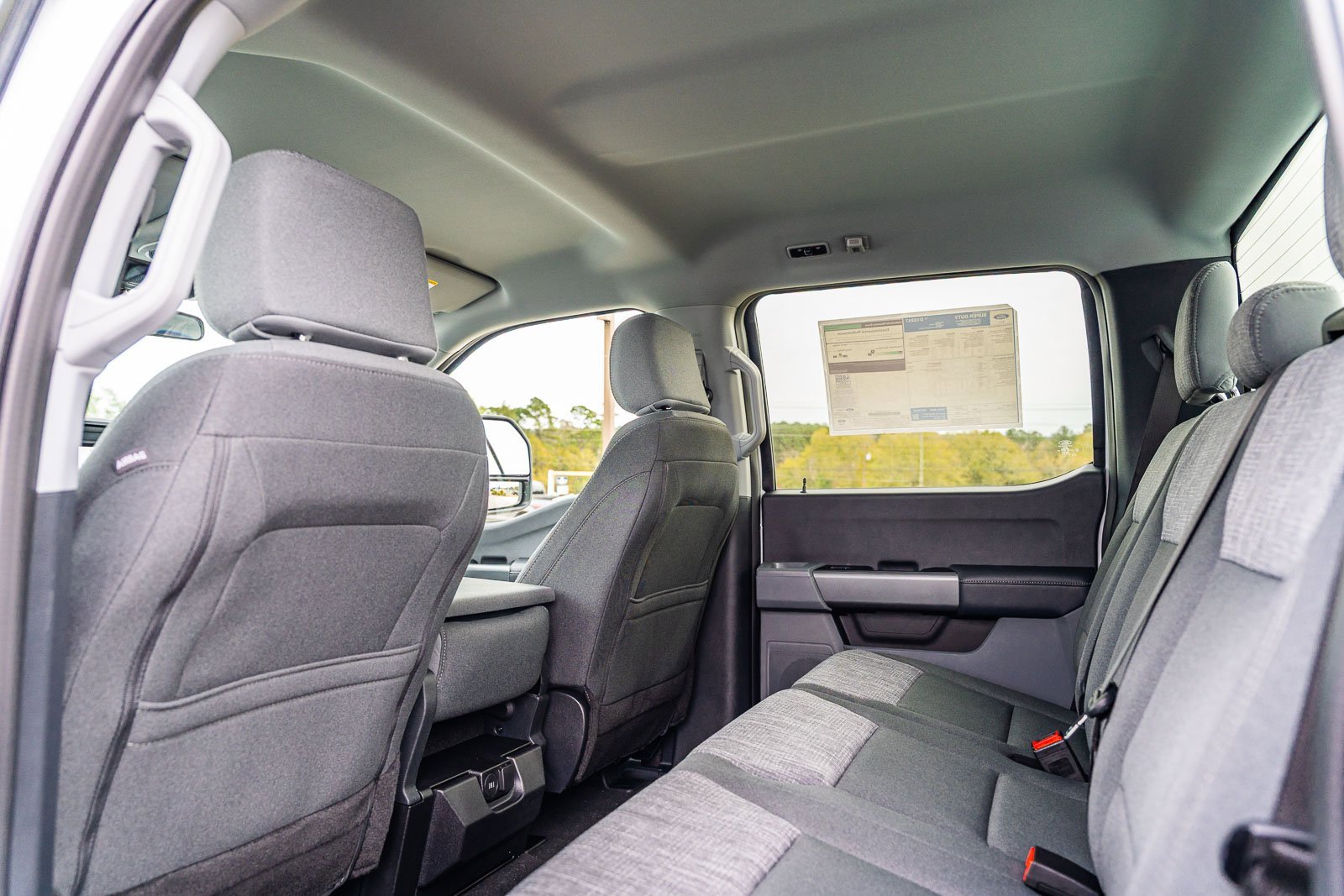 New 2026 Ford F350 XLT w/ FX4 Off-Road Package image 11