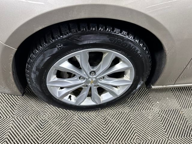 Used 2023 Chevrolet Malibu LT image 10