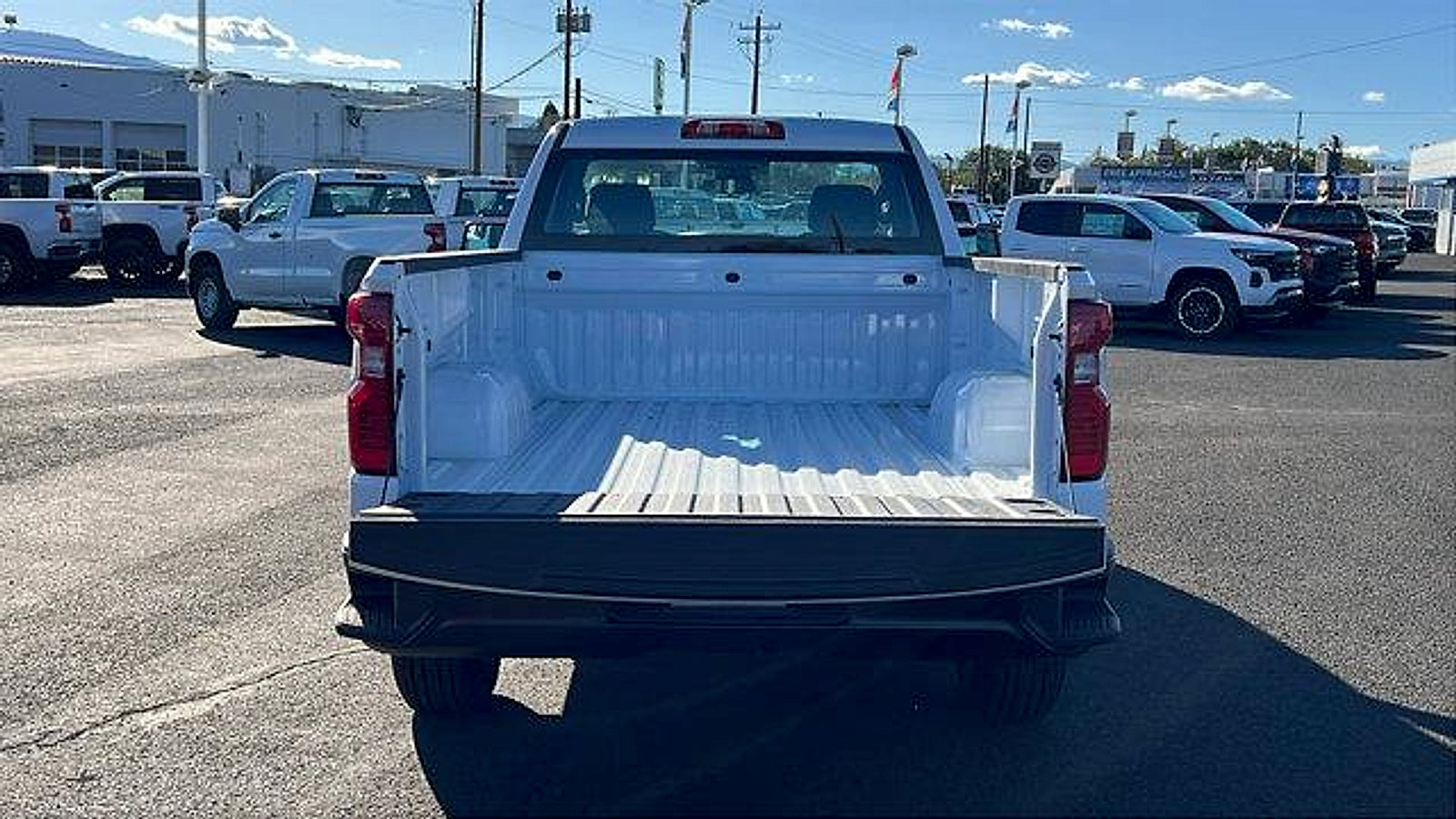 New 2026 Chevrolet Silverado 1500 W/T image 7