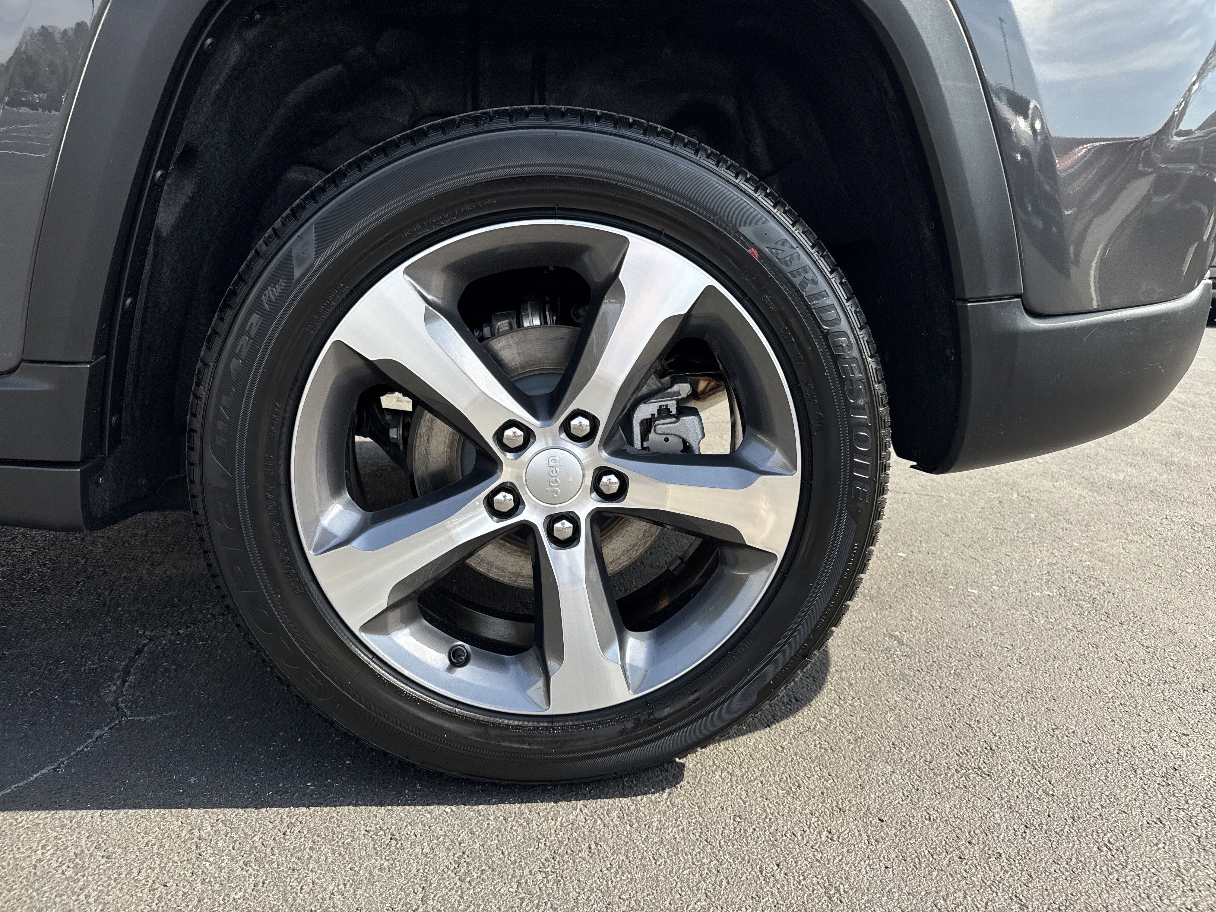 New 2026 Jeep Grand Cherokee Limited w/ Luxury Tech Group II image 24