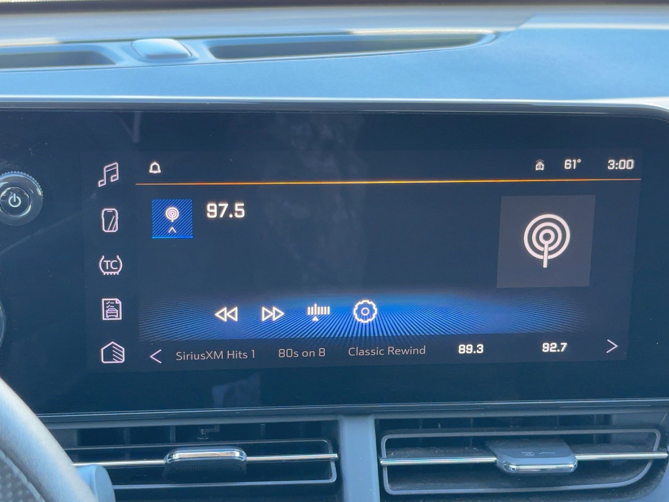 Used 2024 Chevrolet Trax LT image 22