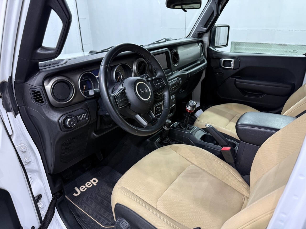 Used 2018 Jeep Wrangler Unlimited Sport S image 17
