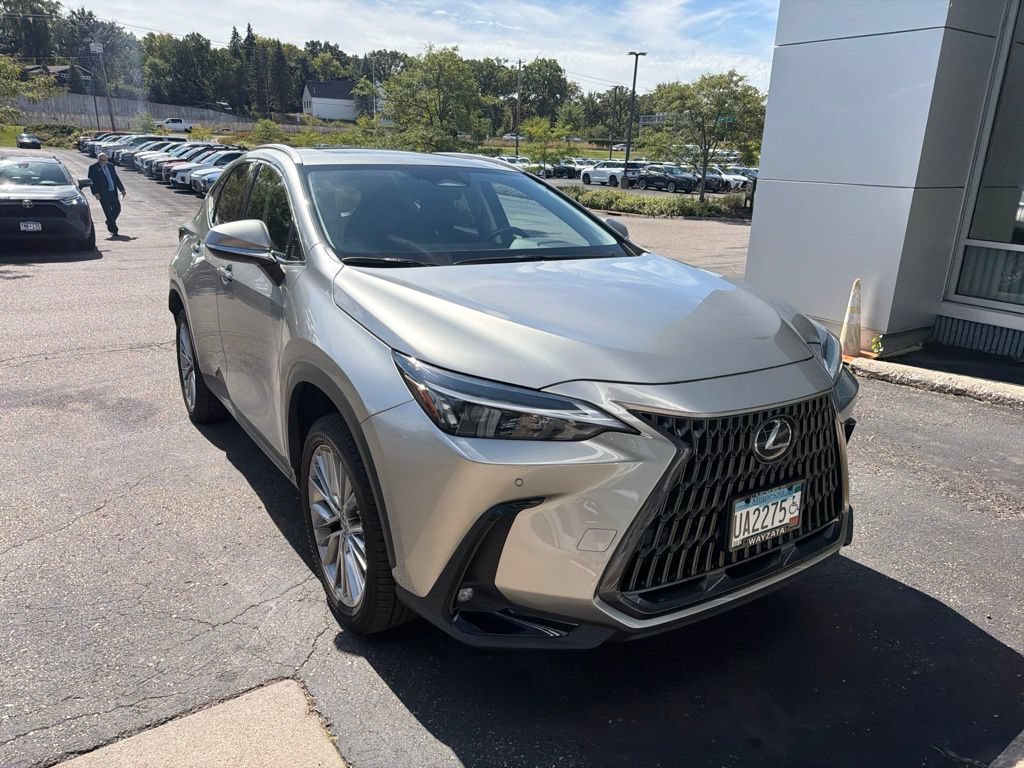 Used 2022 Lexus NX 350 AWD image 23
