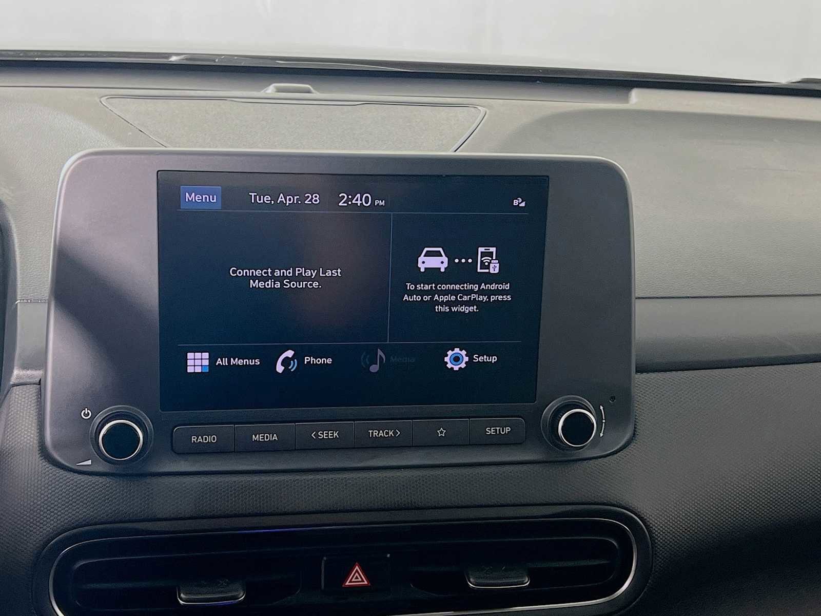 Certified 2023 Hyundai Kona SEL AWD/4WD image 14