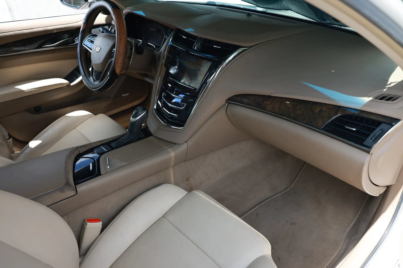Used 2015 Cadillac CTS Luxury RWD image 24