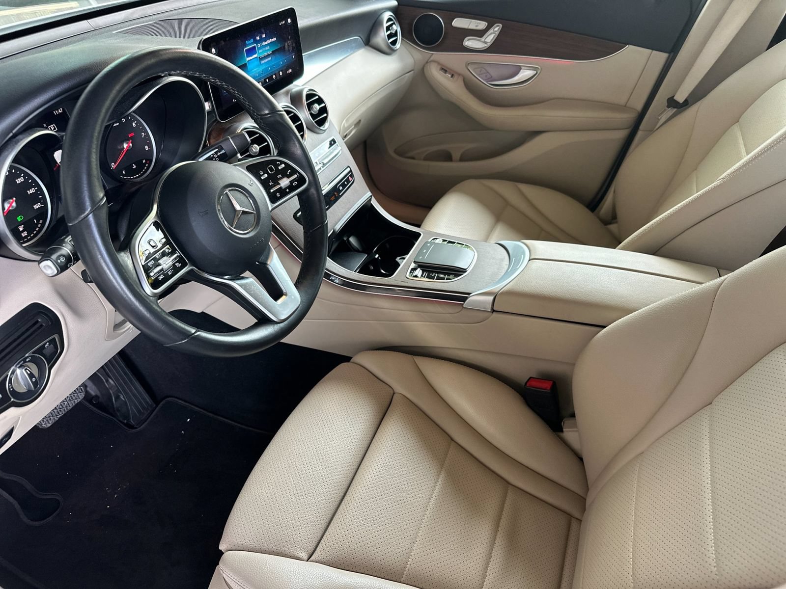 Certified 2022 Mercedes-Benz GLC 300 image 11