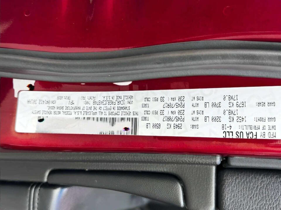 Used 2018 Jeep Grand Cherokee Laredo image 26