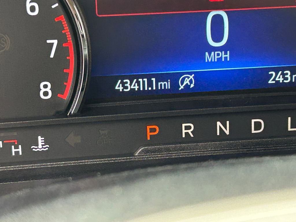 Used 2021 Ford Explorer XLT w/ Equipment Group 202A image 34