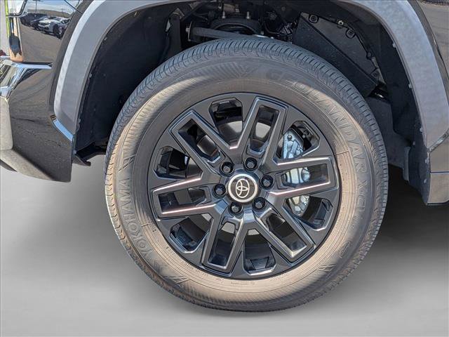 Used 2024 Toyota Tundra Limited AWD/4WD image 15