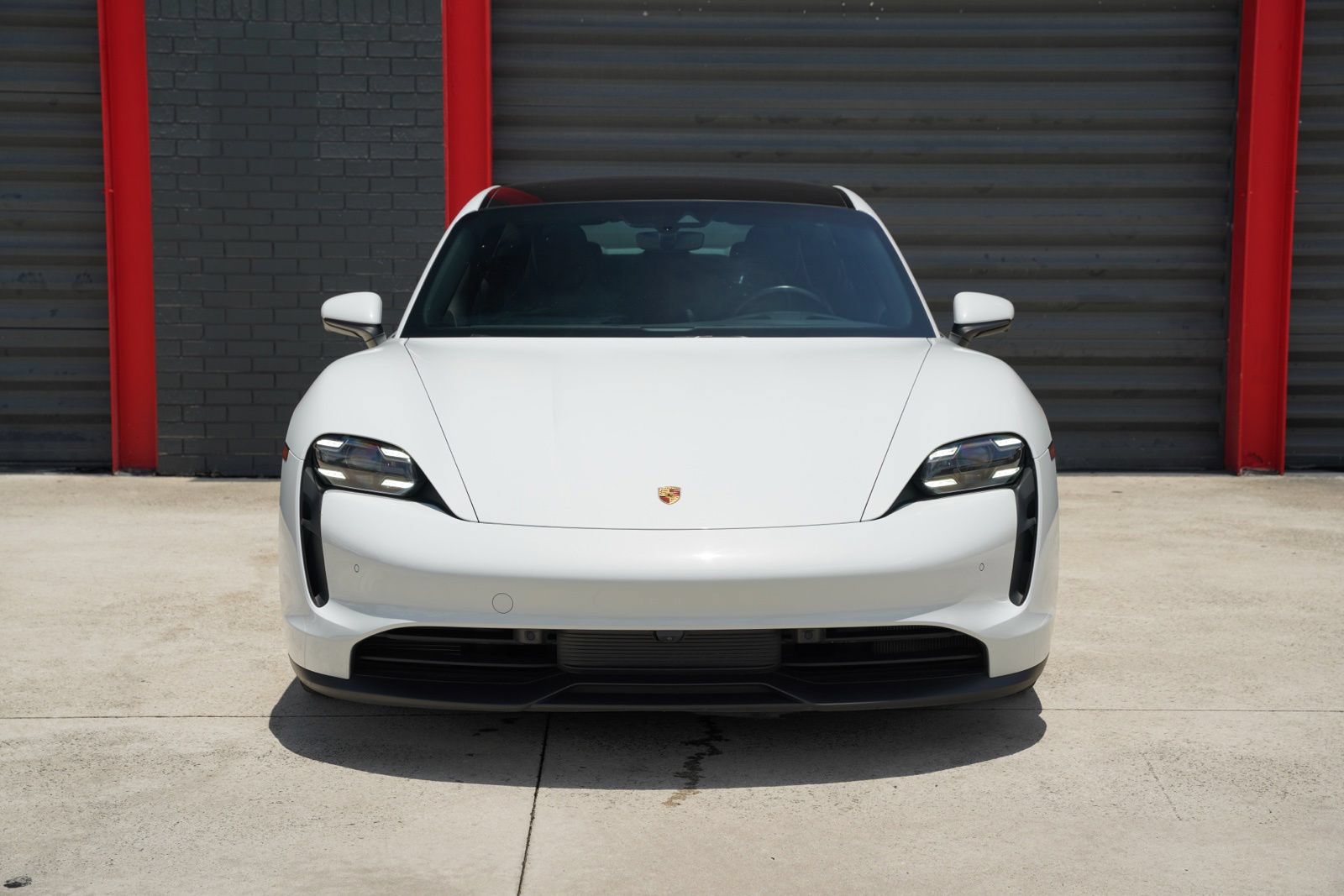 Used 2022 Porsche Taycan 4S AWD/4WD video 2
