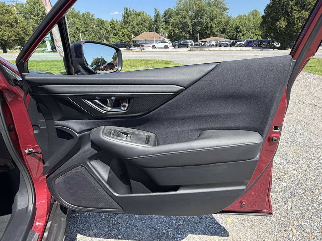 Used 2022 Subaru Outback Premium w/ Popular Package #1 AWD/4WD image 8